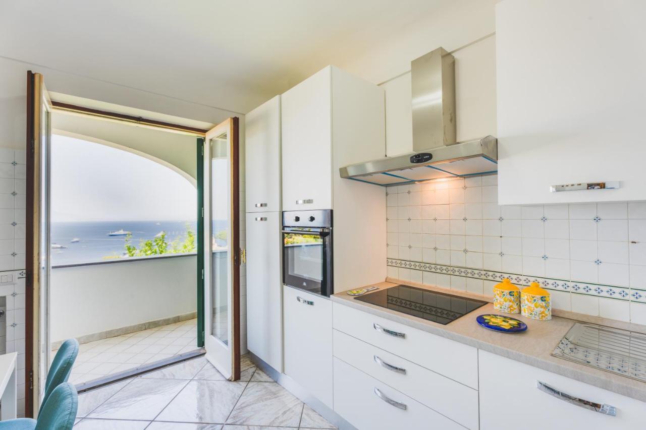 Emozioni Capresi Guest House Capri Bagian luar foto