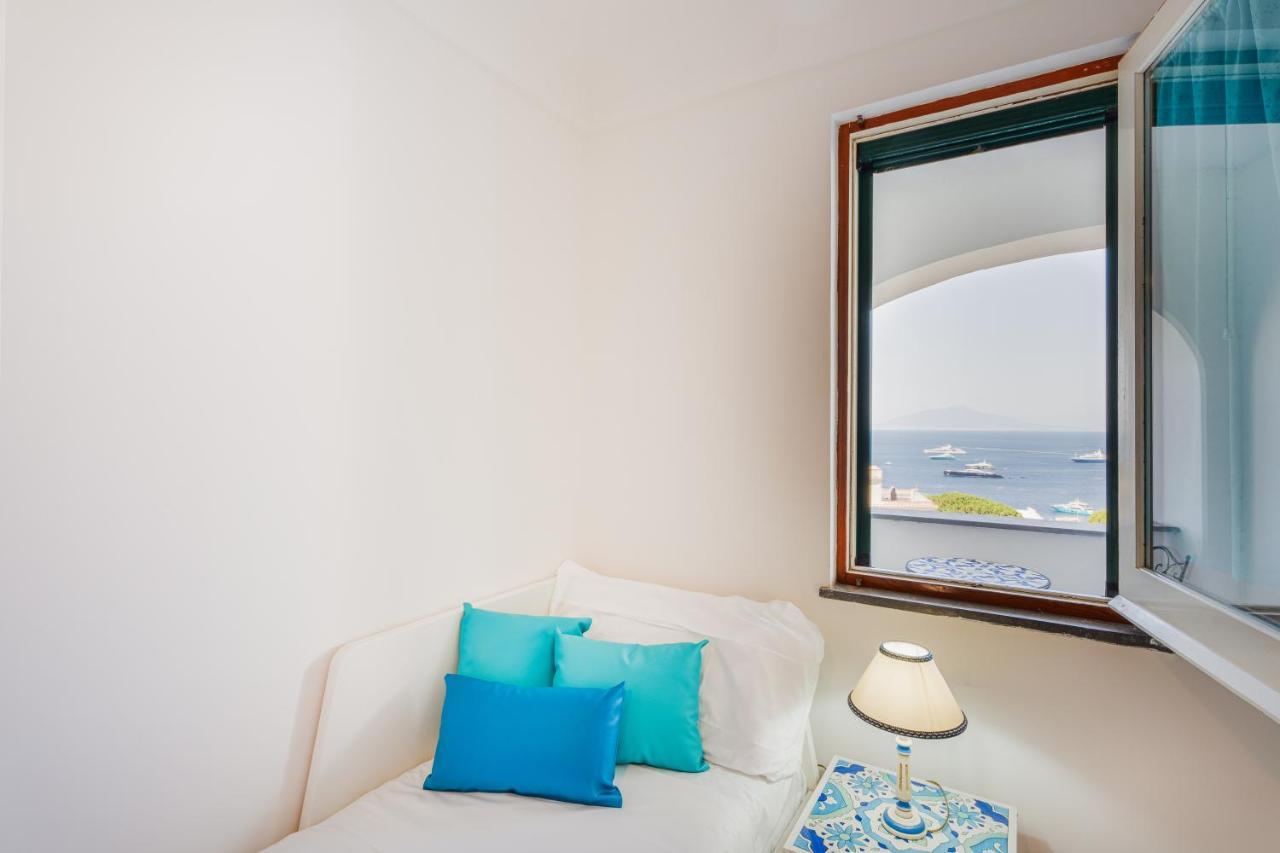 Emozioni Capresi Guest House Capri Bagian luar foto