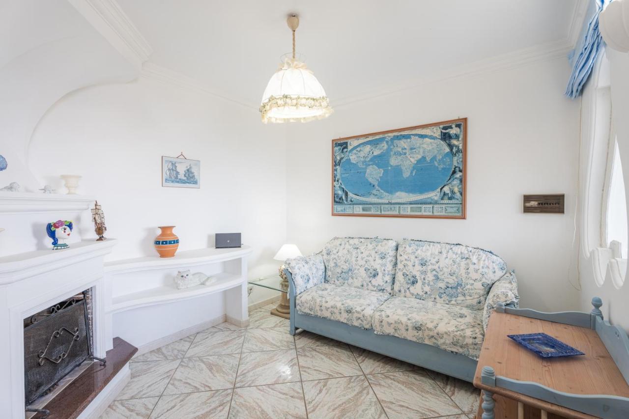 Emozioni Capresi Guest House Capri Bagian luar foto